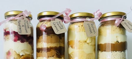 *Prize draw* Christmas flavoured cake jars from Victoria’s Sponges