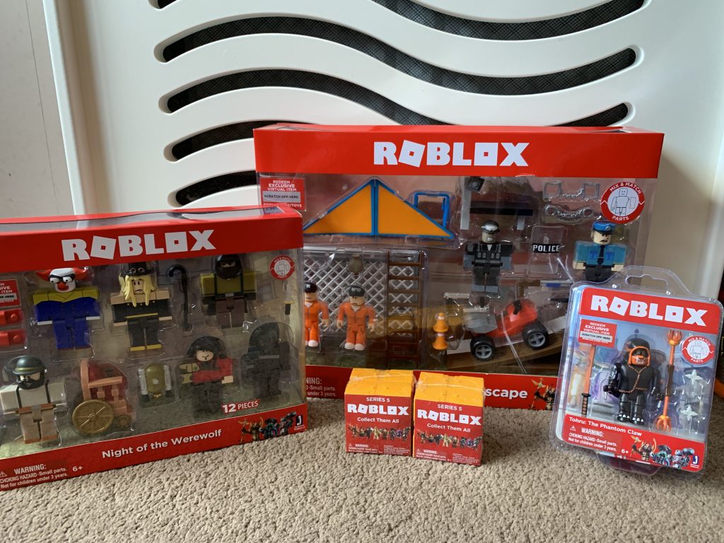 Review Roblox Series 5 Toys Mummy Vs Work