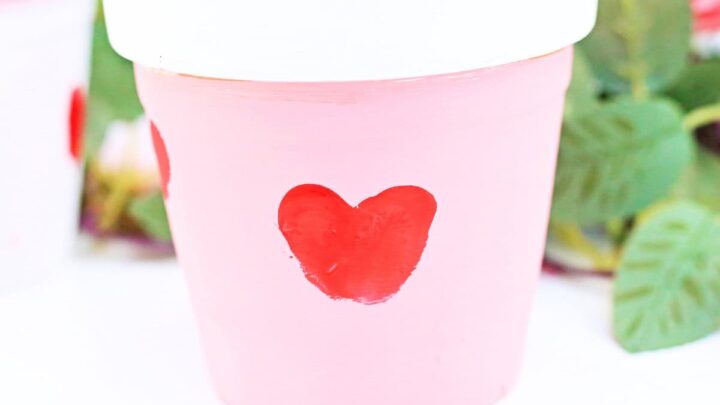 Image for Thumbprint Heart Craft: How To Make This Cute Clay Pot